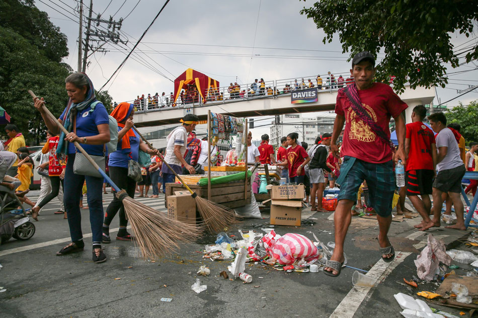 70 tons of garbage collected from Quirino Grandstand to Ayala bridge during Traslacion 1