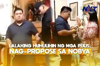 Lalaking huhulihin ng mga pulis, nag-propose sa nobya