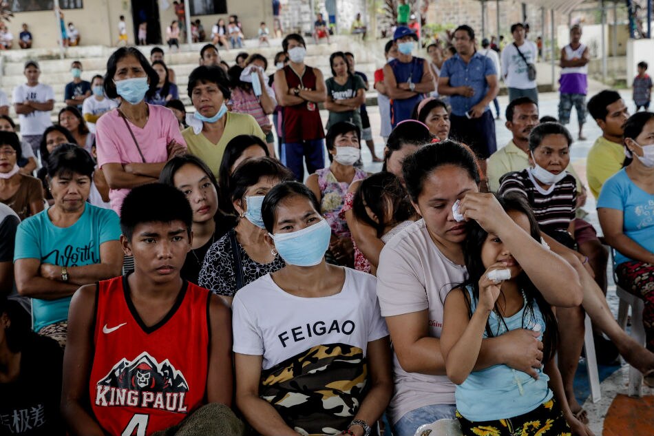 Evacuees pray for safety amid Taal volcano threat 3