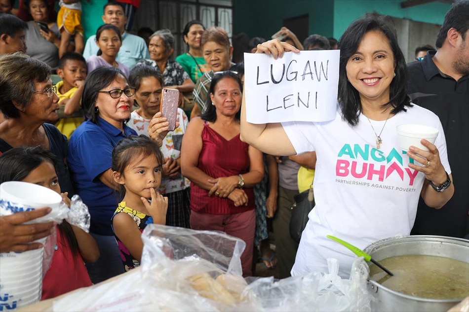 'Lugaw Leni': Robredo Brings Relief Goods For Evacuees In Batangas ...