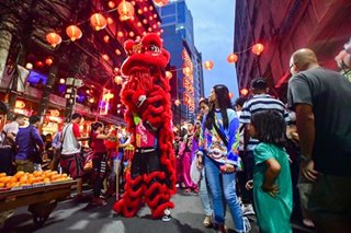 Manila celebrates Chinese New Year amid coronavirus concerns