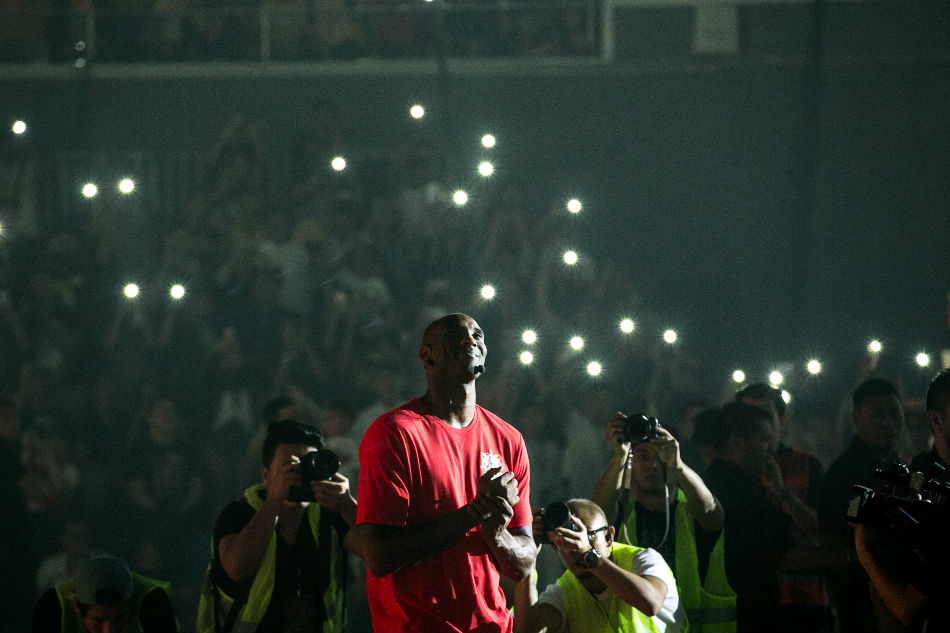 LOOK: Kobe Bryant showed Philippines love, and Filipinos loved him back 1