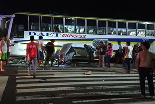 3 patay sa salpukan ng tricycle, bus sa Camarines Norte
