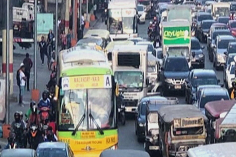 Southbound Ng EDSA-Balintawak Usad-pagong Dahil Sa Ginagawang Skyway ...