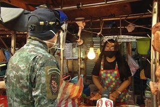 PNP-SAF members ipinuwesto sa ilang palengke para tiyakin ang pagsunod sa quarantine