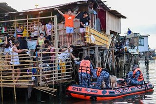 Local governments have 3 days to complete cash aid for poorest Filipinos: DILG