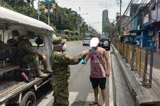 Lalaking sinita sa Mandaluyong, binigyan ng face mask imbes na arestuhin