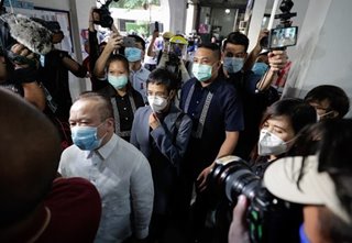 Rappler boss Maria Ressa in court for cyber libel verdict