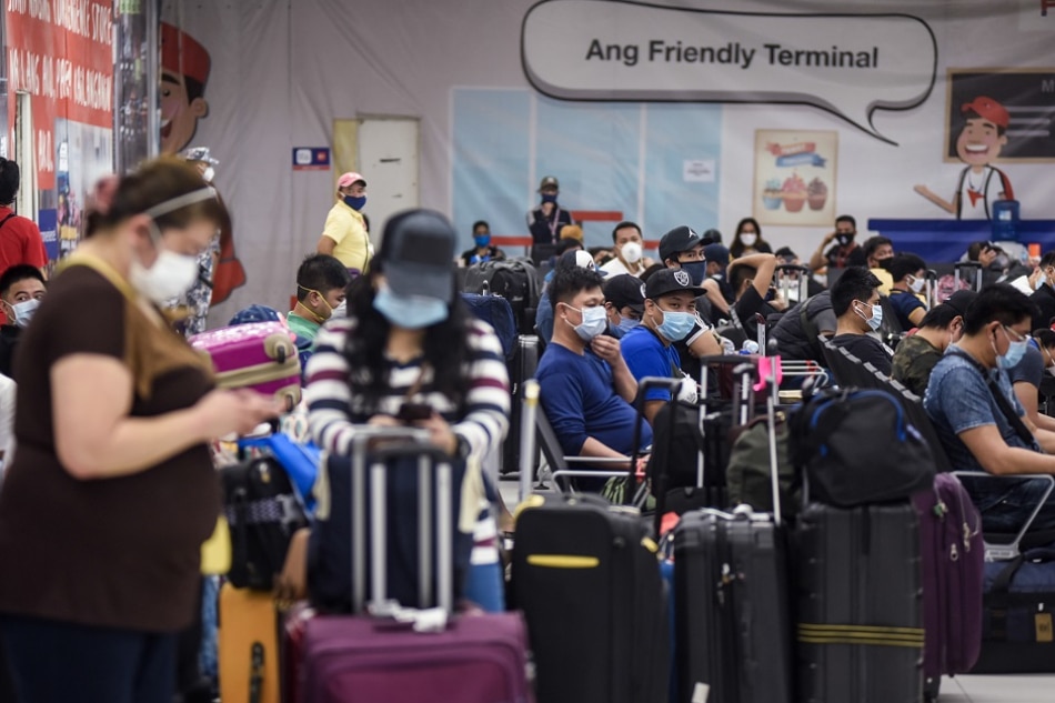 75,000 OFWs displaced by COVID-19 sent home - Lorenzana 1