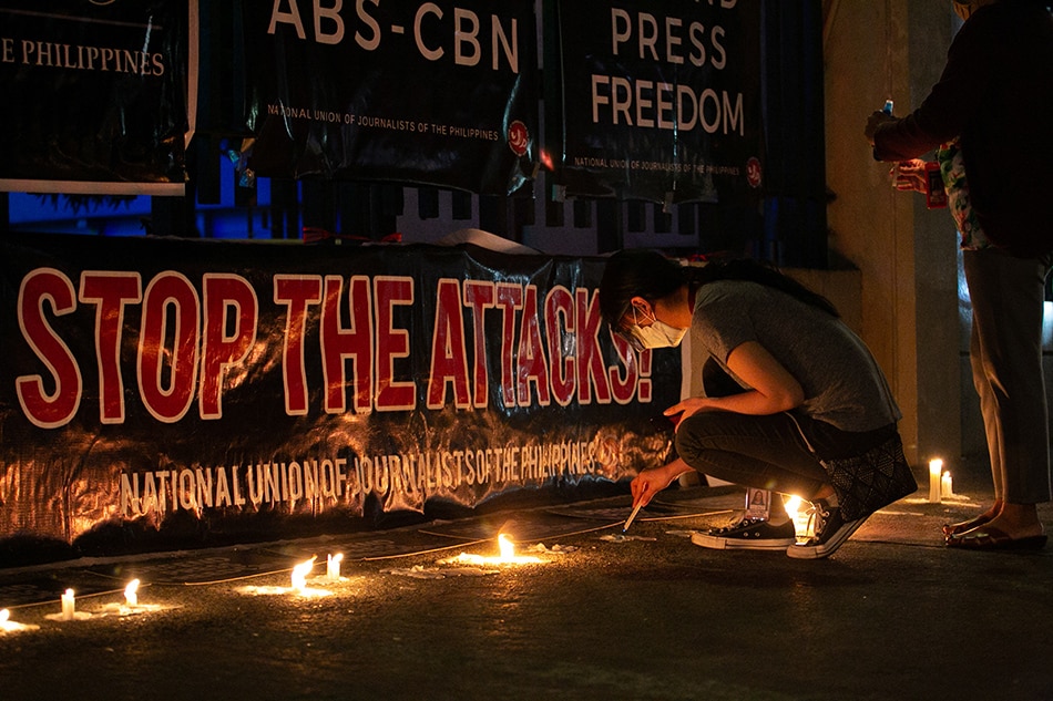 For press freedom: Hundreds of media workers stand with ABS-CBN after franchise denial 1
