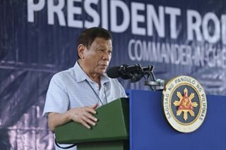 Duterte pinabagsak umano ang oligarkiya; senador tinawag itong 'gawa-gawa'