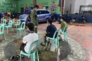 30 huli sa paglabag sa lockdown protocols sa Sta. Cruz, Maynila