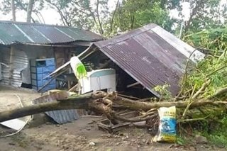 Malakas na ulan, hangin naranasan sa ilang probinsiya sa Central Luzon