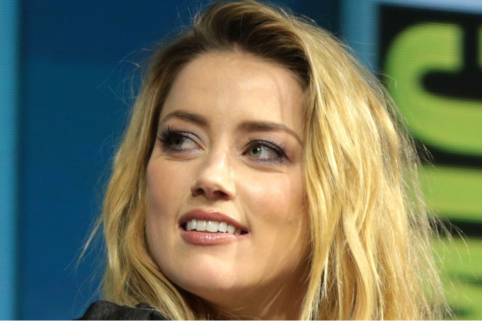 Amber Heard. Image by Gage Skidmore from Peoria, AZ