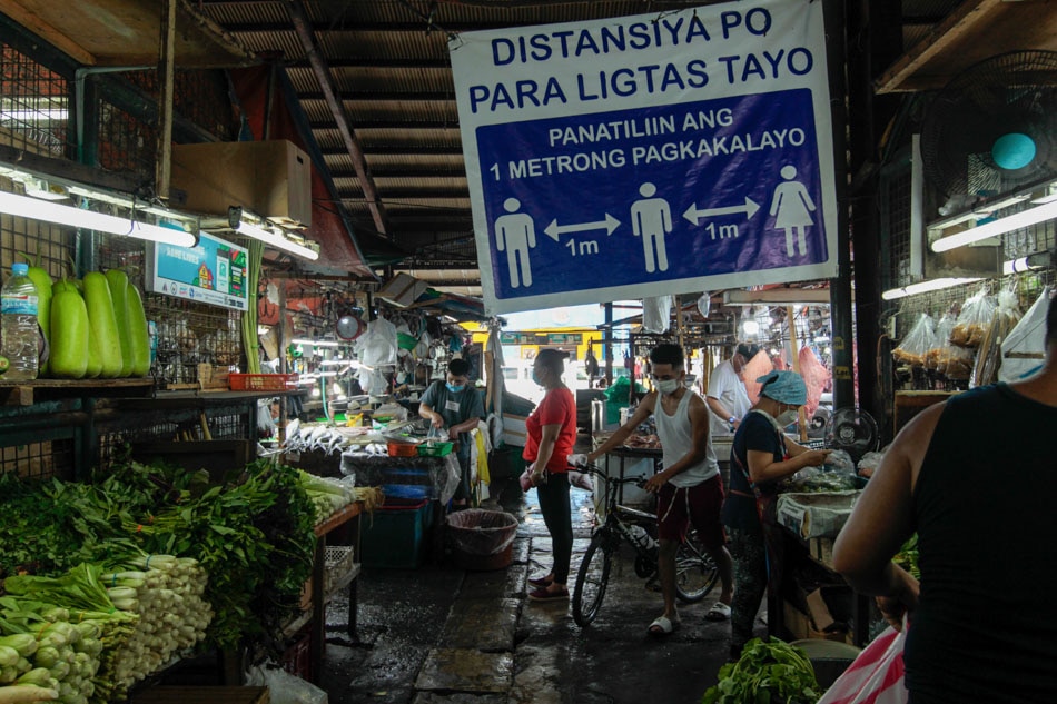 Buying Essential Goods At The Start Of MECQ In Metro Manila | ABS-CBN News