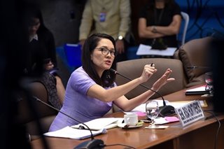 'Inaakusahan ako ng time travel': Hontiveros blasts 'fake news’ linking her to PhilHealth mess