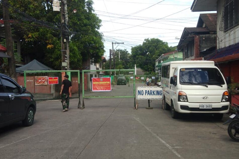Barangay sa Bacolod, isinailalim sa lockdown dulot ng mga bagong kaso ng COVID-19 1