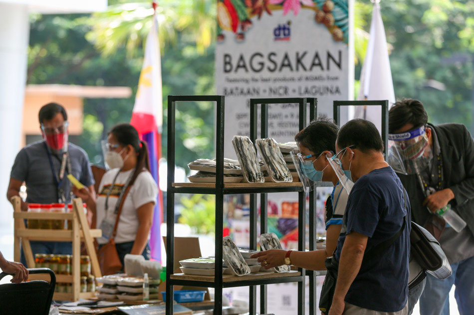 Bagsakan lifts local food and merchandise amid COVID-19 pandemic