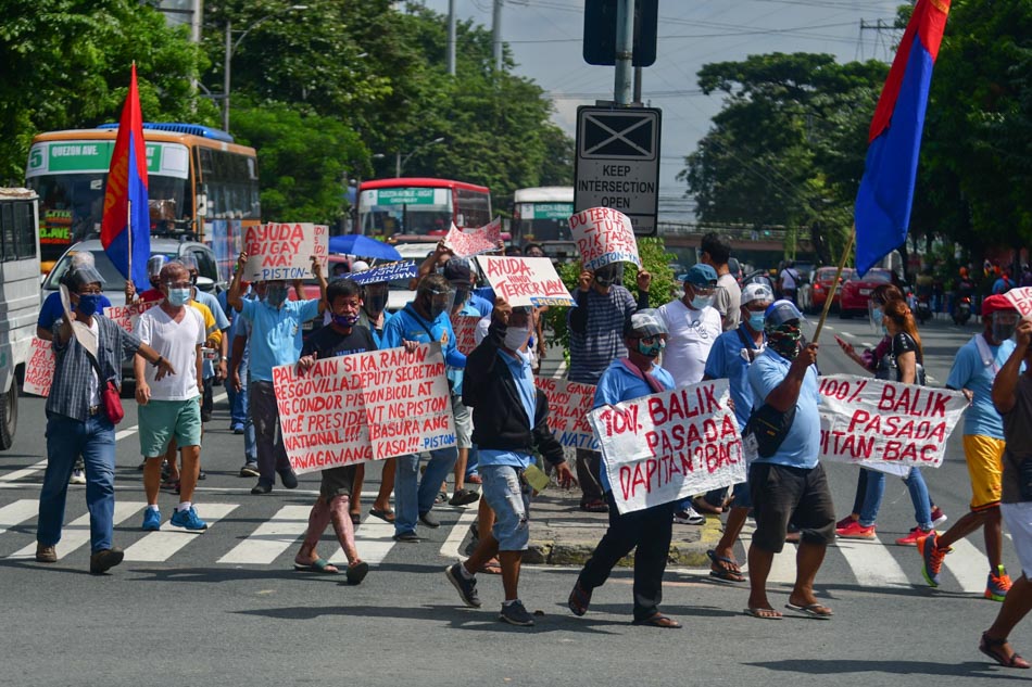 Jeepney drivers call for 'Balik-Pasada' as gov't eases distancing rules on public transport