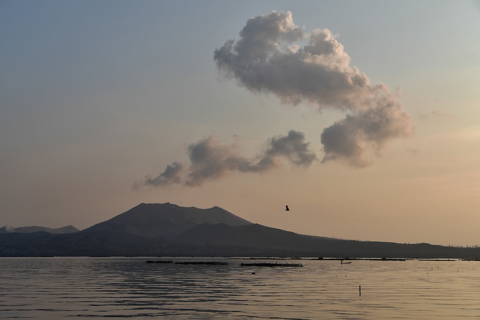 Phivolcs monitoring 4 volcanoes with &#39;abnormal&#39; conditions 1