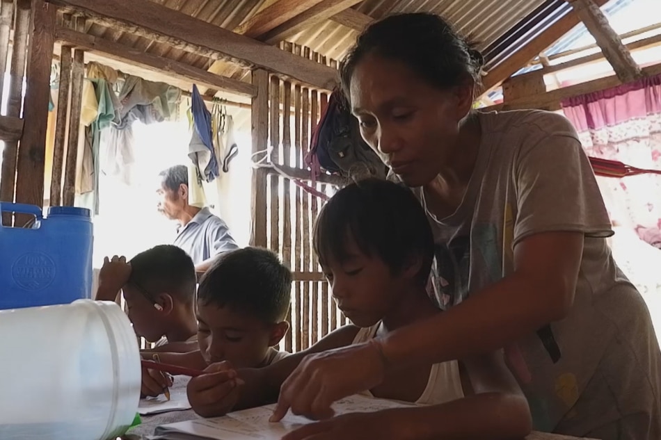 Gurong Nagtuturo Sa Bundok 4870