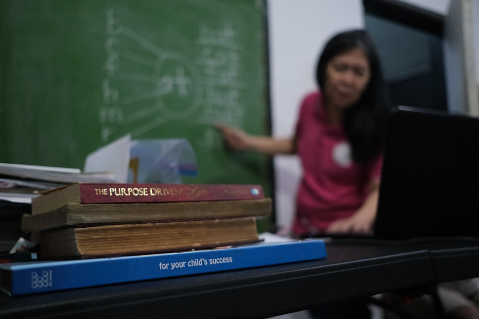PHOTO ESSAY: ‘Parent na, teacher pa’ — Online-class educator learning patience in new normal 27