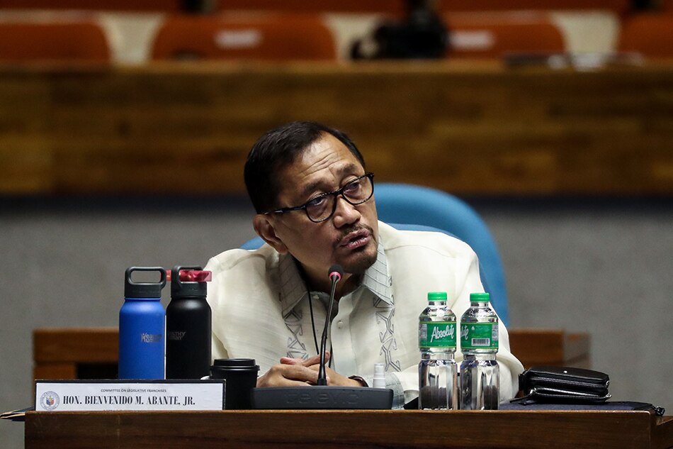 House minority vows cooperation with Speaker Velasco 1