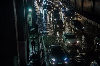 Heavy rains in Metro Manila as 'Pepito' maintains strength