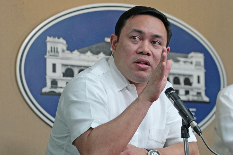 Dpwh To Issue Show Cause Orders To Employees Involved In Alleged Irregularities Abs Cbn News