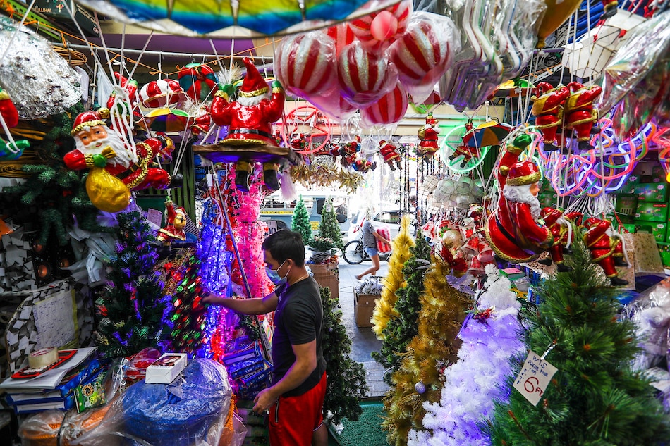 Metro Manila bans caroling, suspends Christmas parties in war vs COVID-19 1