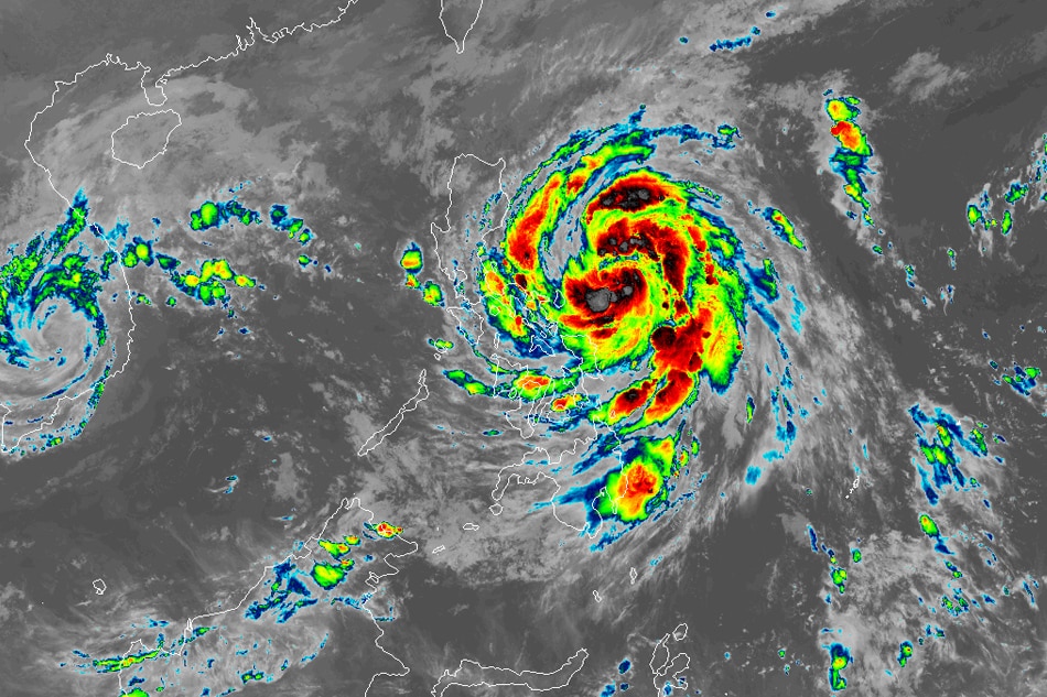 Signal No. 2 Up In Metro Manila, Nearby Provinces As 'Ulysses' Nears ...