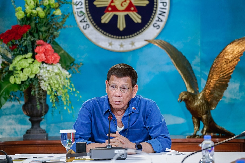 Duterte orders &#39;back-up&#39; government center outside Manila 1