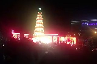 Baguio officially starts Christmas festival, but mayor says social distancing lacking