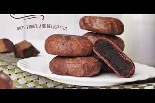 New eats: Eng Bee Tin launches new Brownie Hopia flavor