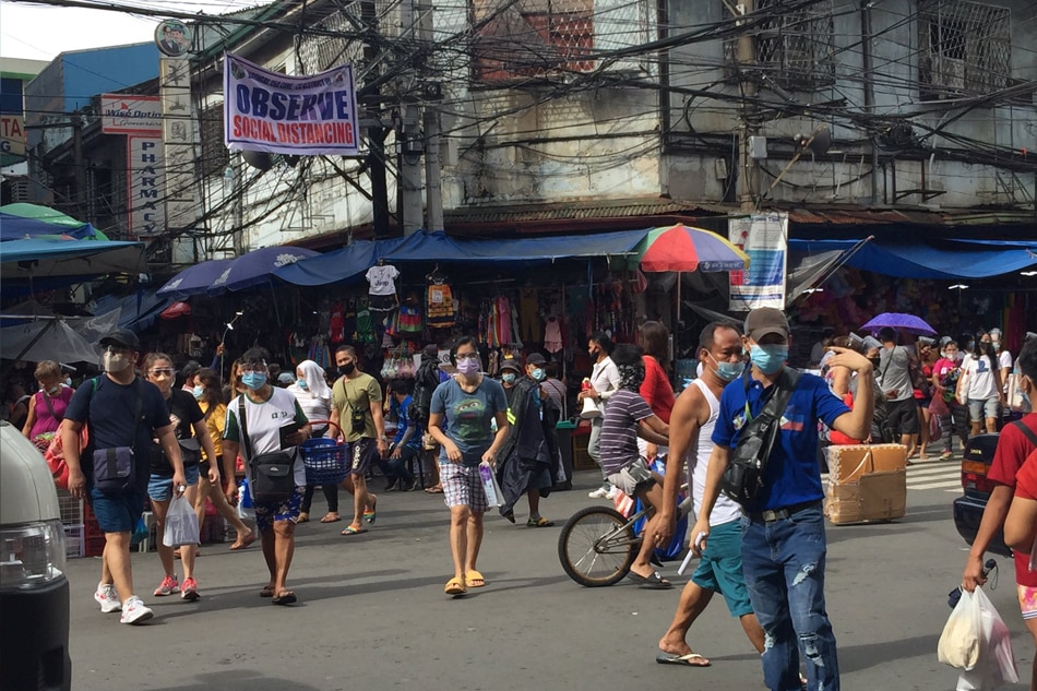 Divisoria is once again flooded with consumers; rattan used for ...