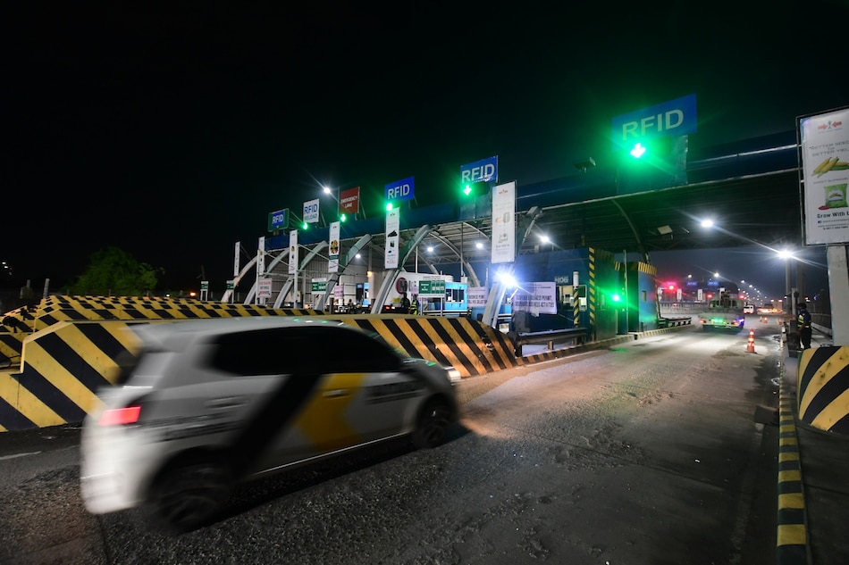 Valenzuela mayor seeks barrier-less tollway to alleviate traffic 1