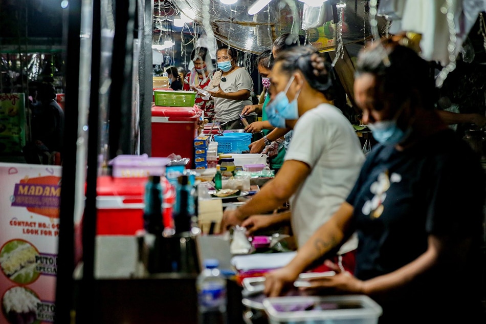 Mga eksperto, local officials pabor sa pinahabang MECQ ...