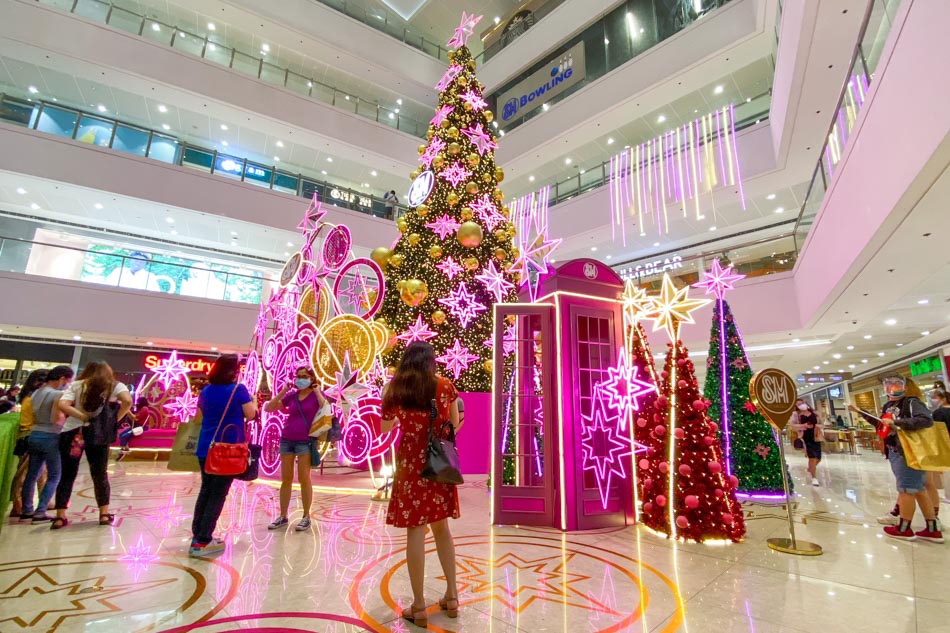 Bringing Christmas cheer amid the pandemic
