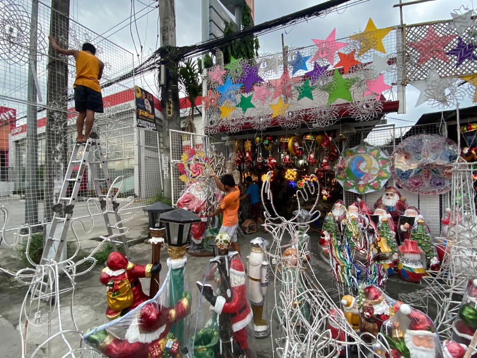 Ray of hope amid pandemic: Some Pampanga parol sellers shift online 2