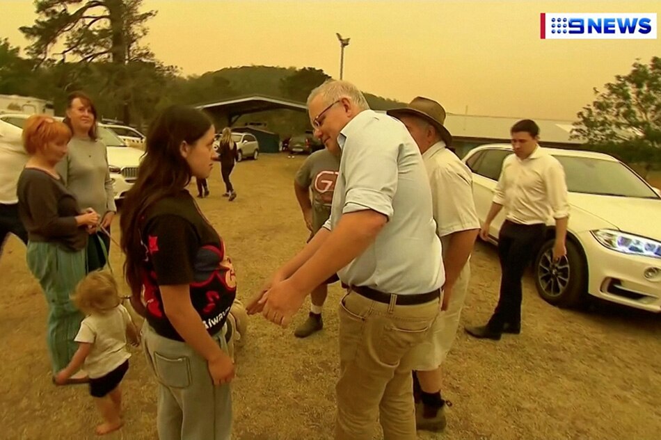 Australian Prime Minister jeered by angry bushfire victims 1