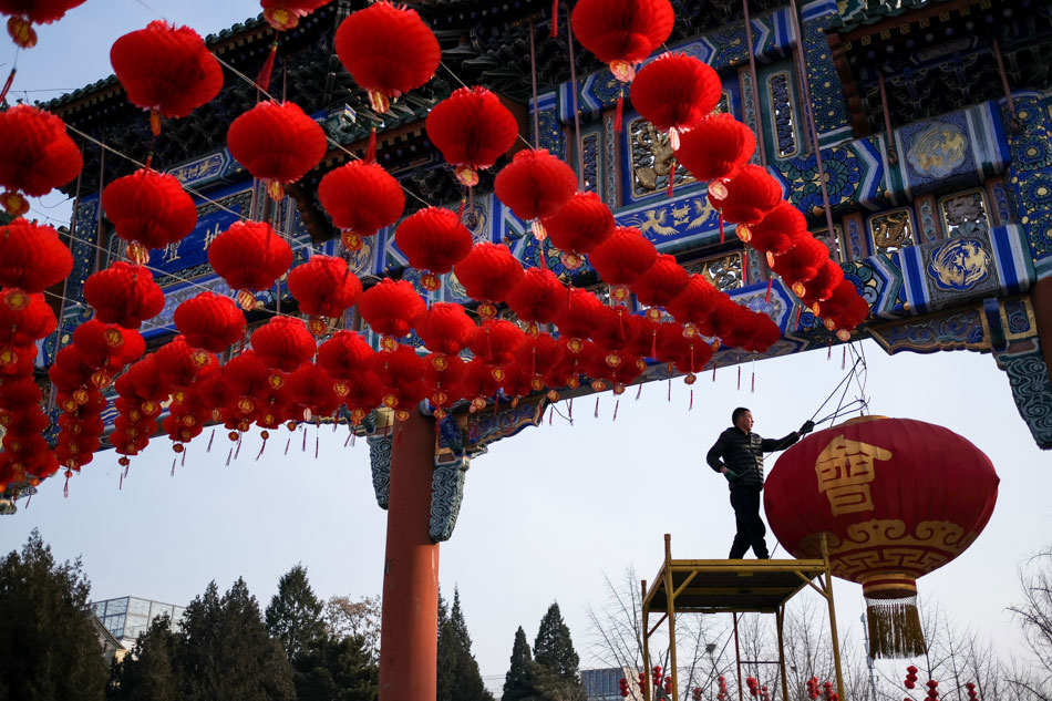 Beijing cancels Lunar New Year fairs