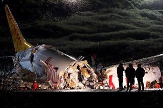 Airplane accident kills 3 in Turkey