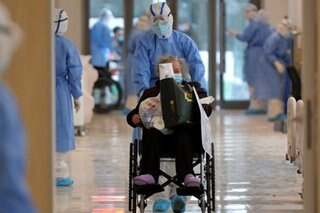 China sees hope in virus 'war' as deaths top 1,100