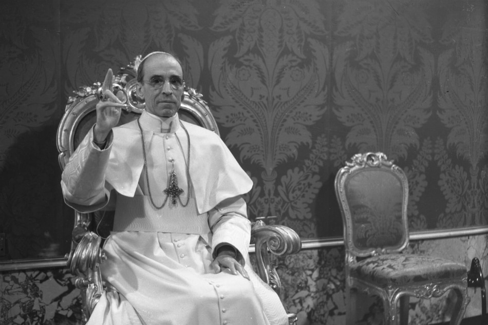 Pius XII helped Jews behind the scenes during Holocaust: Vatican 1