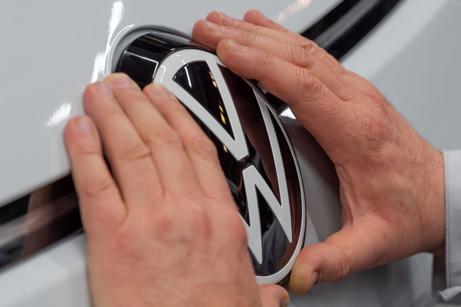 Volkswagen strikes &#39;dieselgate&#39; compensation deal with German consumers 1