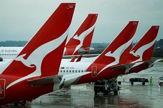 Qantas grounds planes, CEO forgoes pay as COVID-19 spreads