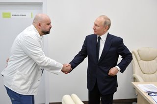 Russian doctor who met Putin last week diagnosed with coronavirus