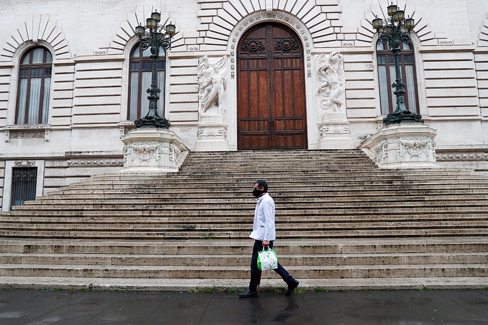 Italy to start easing coronavirus lockdown from May 4: PM Conte 1