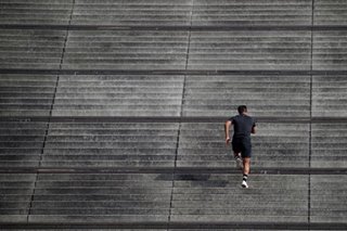 'Keep your distance': Roadside etiquette hot topic as social distance running gains momentum