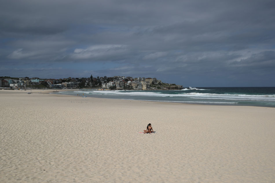 Bondi Beach to reopen for surfing as Australia virus cases slow 1